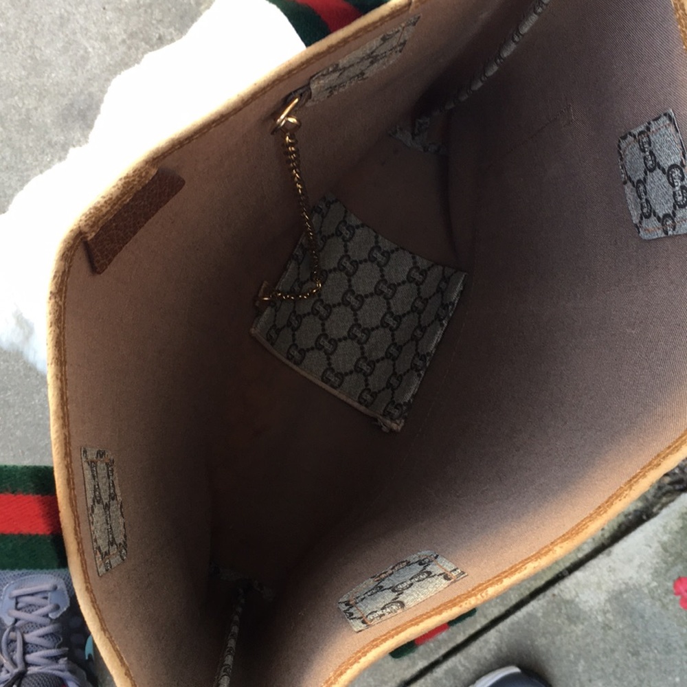 With flaws Gucci plus tote - Picture 12 of 15